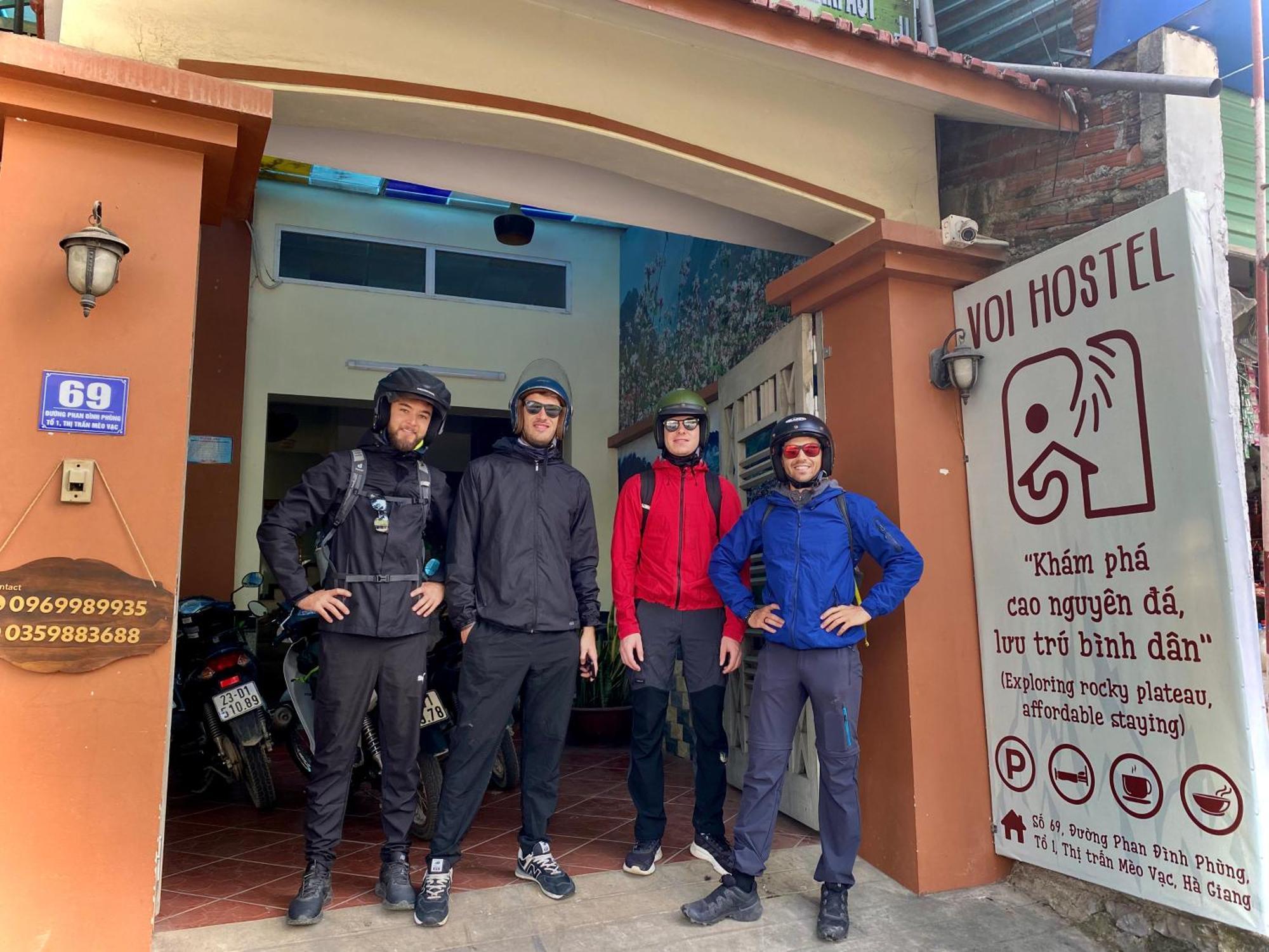 Voi Meo Vac Hostel & Breakfast Exterior foto